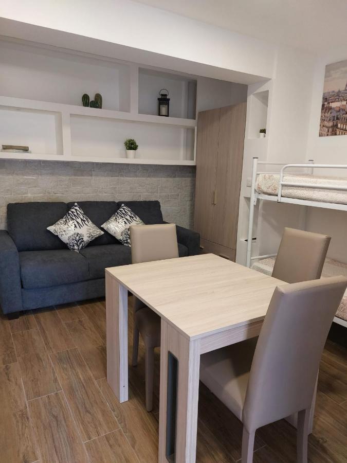 La Maison D&D 2.0 Margherita Di Savoia Ngoại thất bức ảnh
